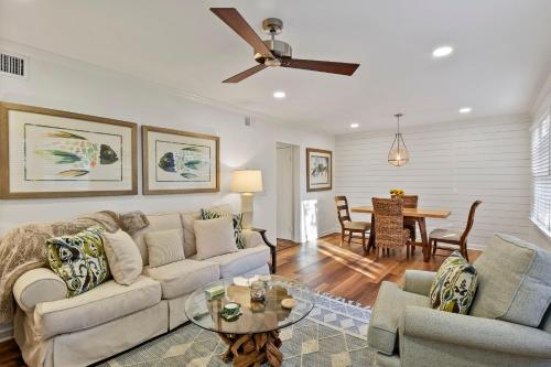 Oceanwood 106 in Saint Simons Island, United States