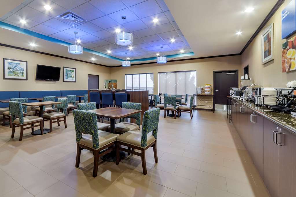 Comfort Inn & Suites Oklahoma City West I 40 - photo 25