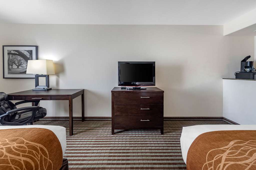 Comfort Inn & Suites Perry I 35 - photo 14