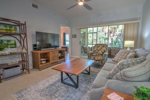 Coral Falls of Lely w Tiki Huts & Heated Pool - photo 14
