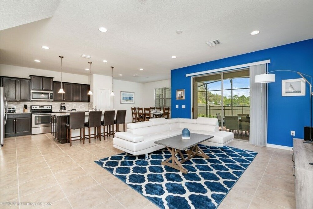 Amazing 5Bd Pool Hm Windsor at Westside 1877nc - featured photo