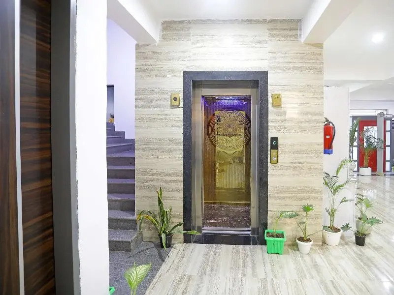 Super Townhouse Cloud Bay Near Genpact Sector 69 Gurgaon