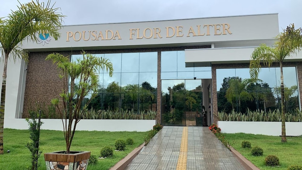 Pousada Flor de Alter in Santarem, Brasil