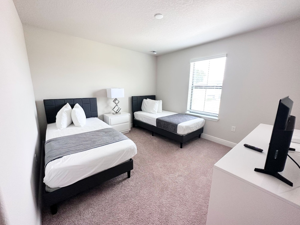 Balmoral Resort 164aa 6 Bedroom Home by RedAwning - photo 8