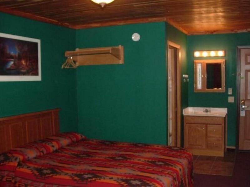 Comfort Zone Inn - photo 11