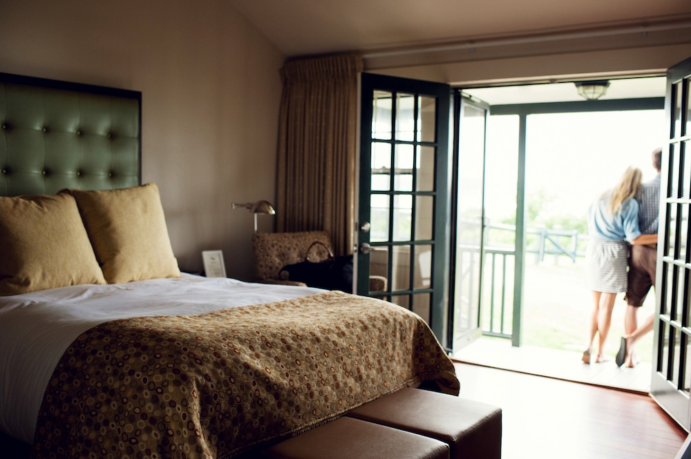 Castle Hill Inn - photo 12
