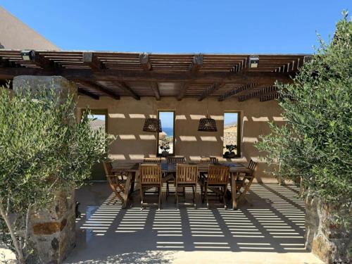 Aviola Mykonos — 4-Star Luxury Hotel in Ftelia, Greece