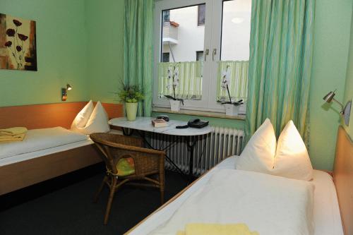 Hotel Pension Haus Neustadt — Bremen — photo 2