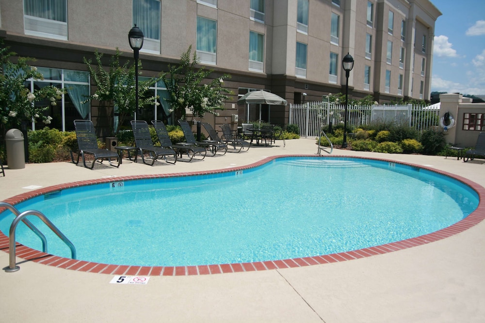 Hampton Inn Guntersville - photo 16