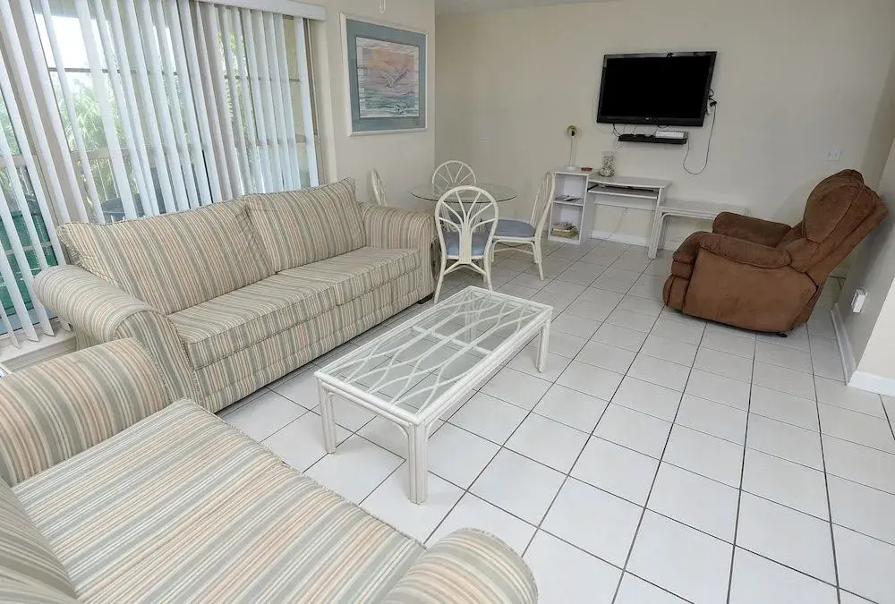 Horizon 302 Bldg 56 - photo 12