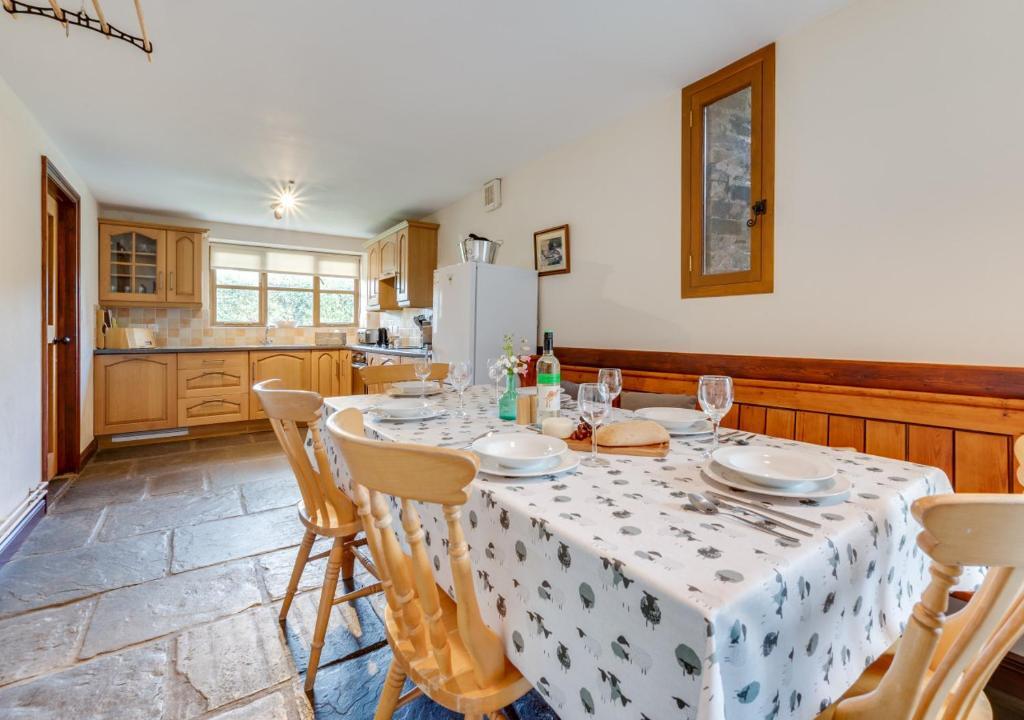 4 Bed in Builth Wells oc 39461 in Builth Wells, United Kingdom