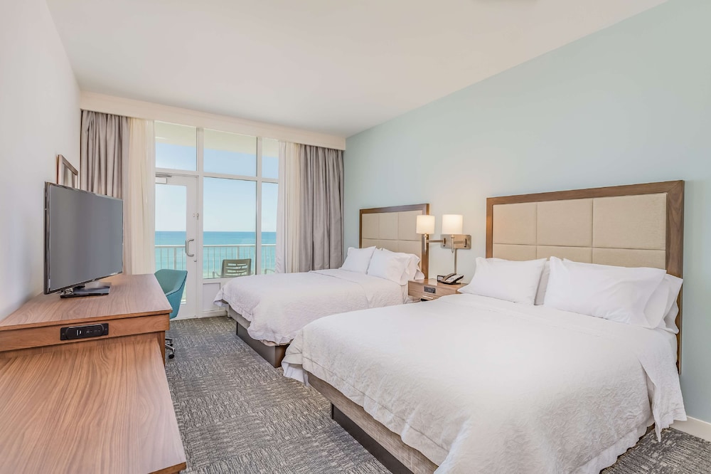 Hampton Inn & Suites Panama City Beach Beachfront - photo 17
