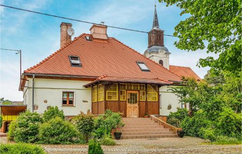 Amazing Home In Skape With Kitchen — 4-Star Luxury Hotel in Skape, Poland
