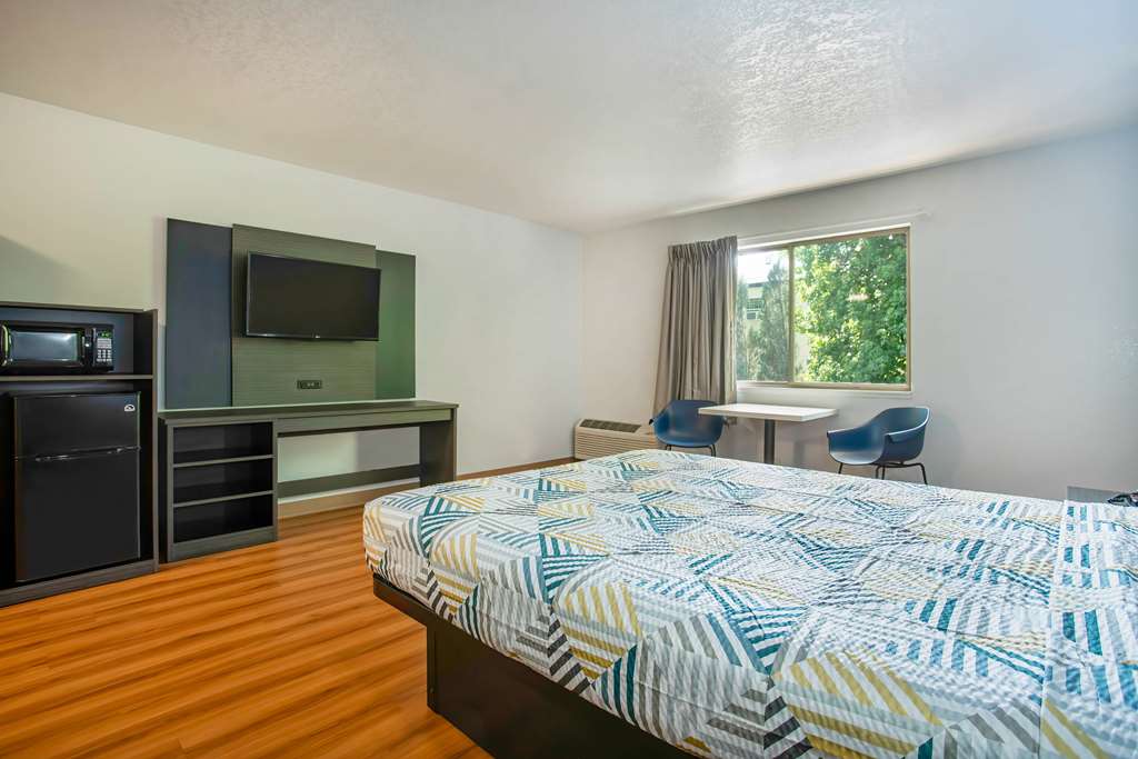 Motel 6 Gresham OR Portland - photo 13