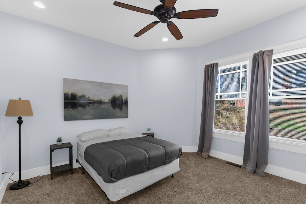 Near The Airport East Lake Craftsman in Birmingham, United States