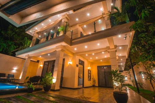 The Castle By Scenic Weligama — 4-Star Luxury Hotel in Weligama, Sri Lanka