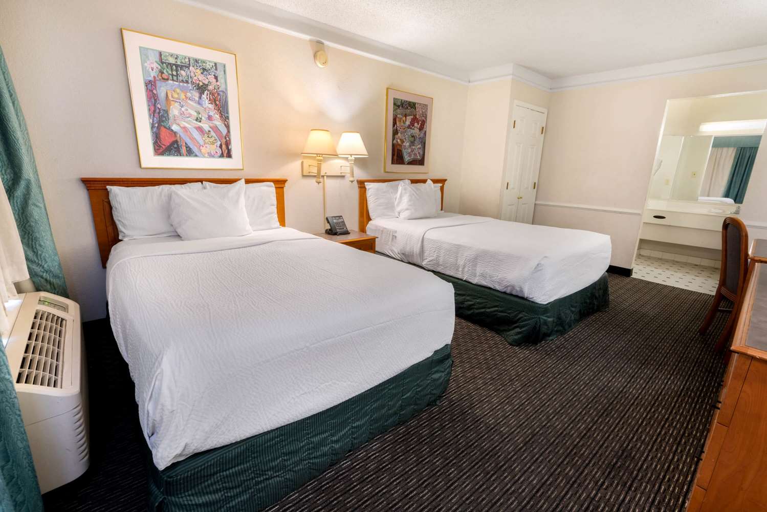 Motel6 Phoenix AZ Midtown - photo 5