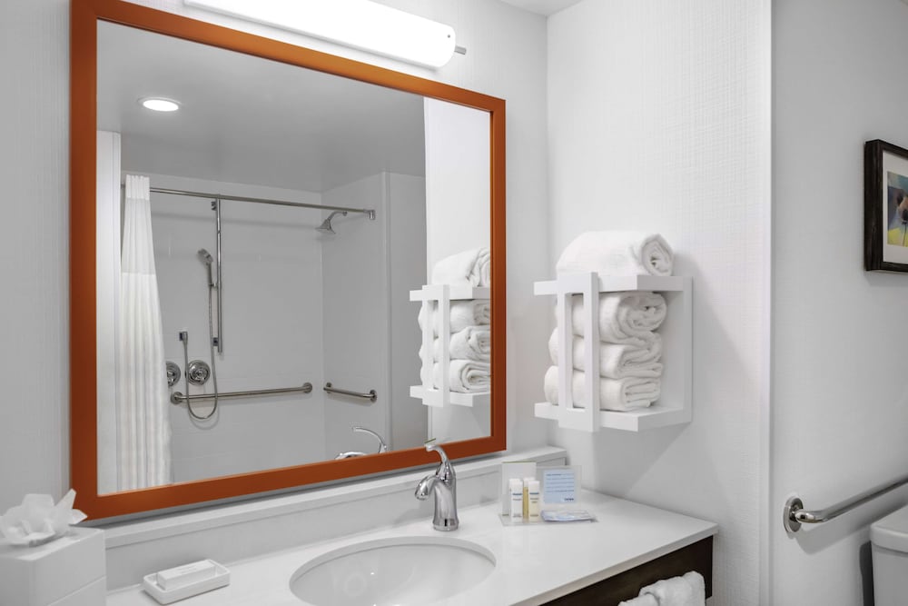 Hampton Inn & Suites Cedar Park North Austin - photo 19