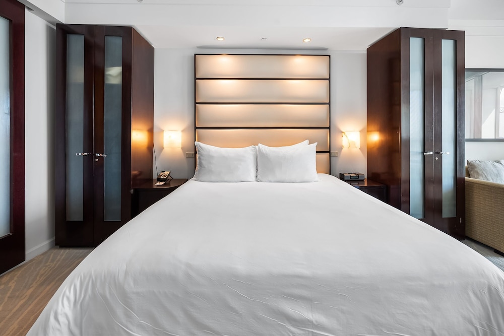 Fontainebleau Miami Beach Private Luxury Suites - photo 41