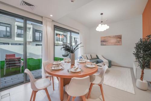 EasyGo Suburban Lifestyle with Luxury Facilites - carbon neutral hotel in Dubai
