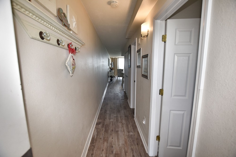 0804 Waters Edge Resort 1 Bedroom Condo - photo 33