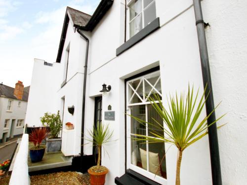 The Shell Seekers in Fowey, United Kingdom