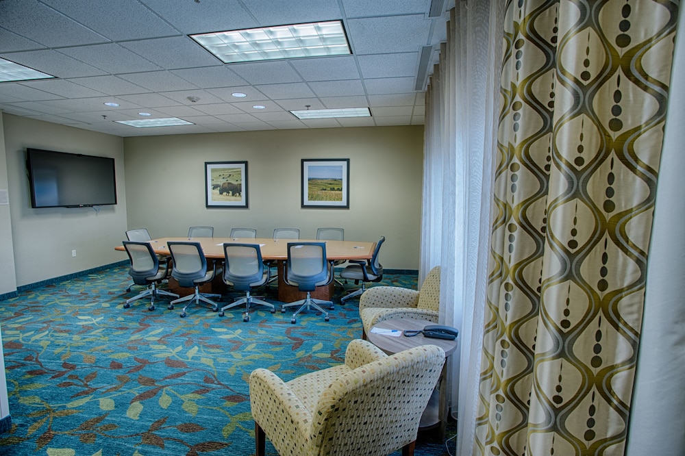 Candlewood Suites Fargo N. Dakota State University by IHG - photo 58
