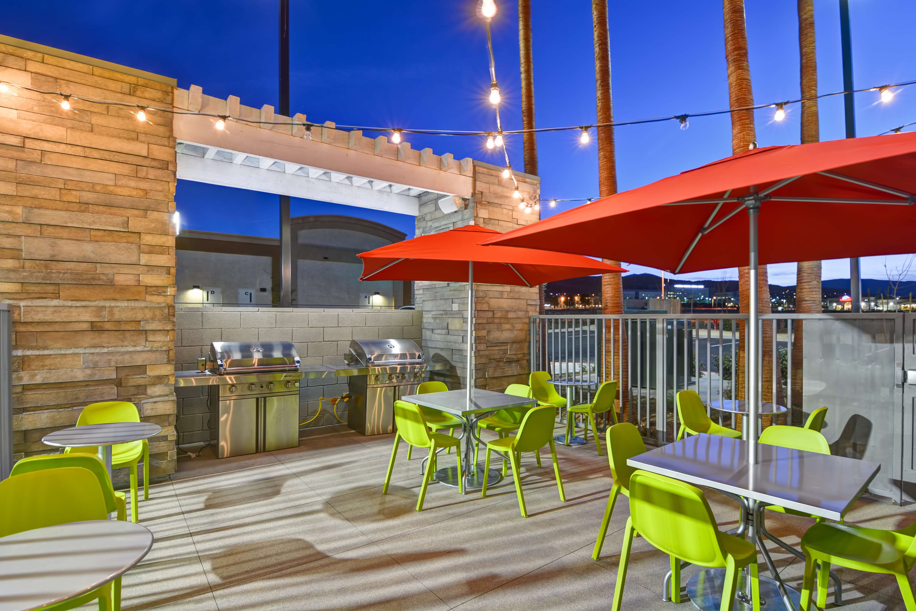 Home2 Suites by Hilton Palmdale - photo 12