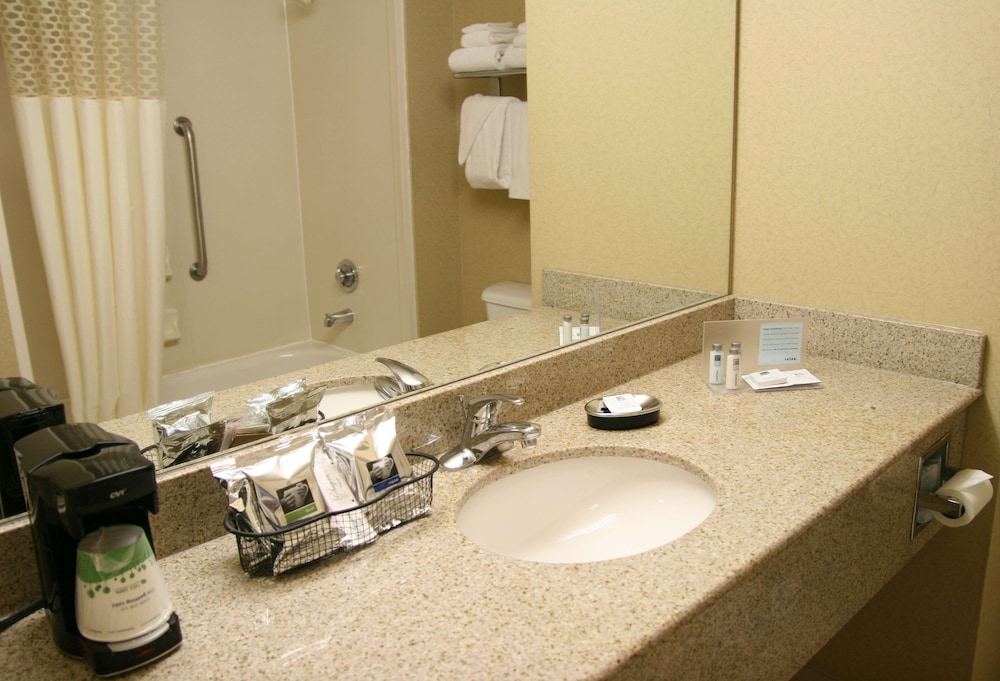 Hampton Inn San Marcos CA - photo 33