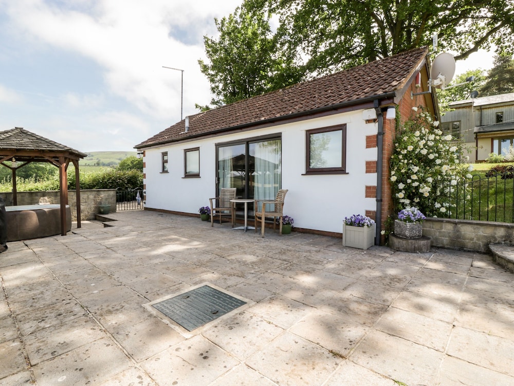 The Stables - carbon neutral hotel in Taunton