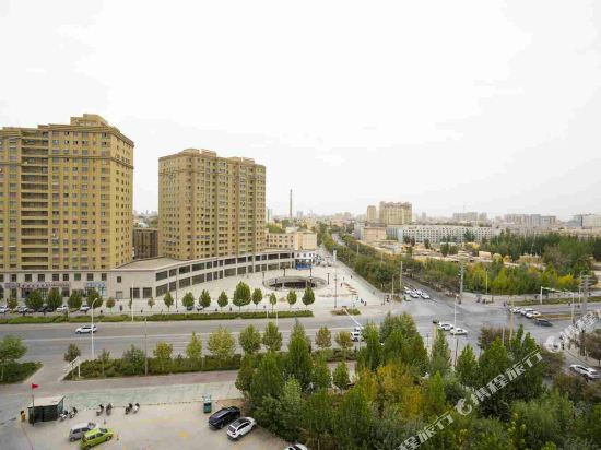 Junlai Hotel - last minute hotel in Kashgar