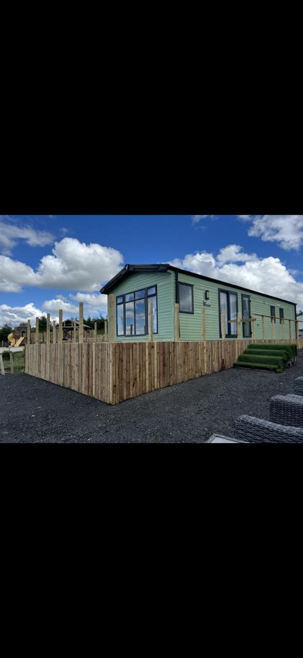 Maneight Retreat — Cumnock