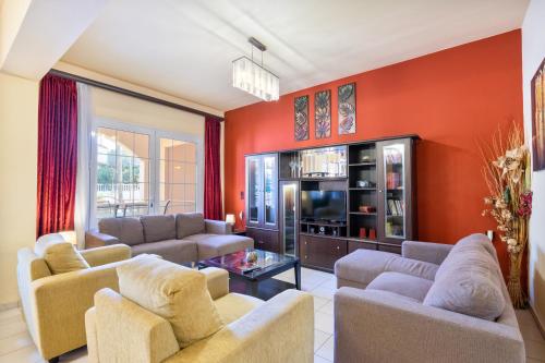 Colonial Apartment 4 — 4-Star Luxury Hotel in Faliraki, Greece