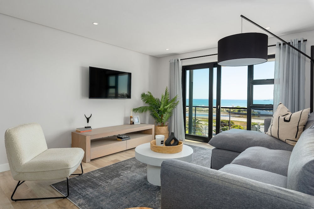 Burmeister on Park Apartments — 4-Star Luxury Hotel in Cape Town, South Africa