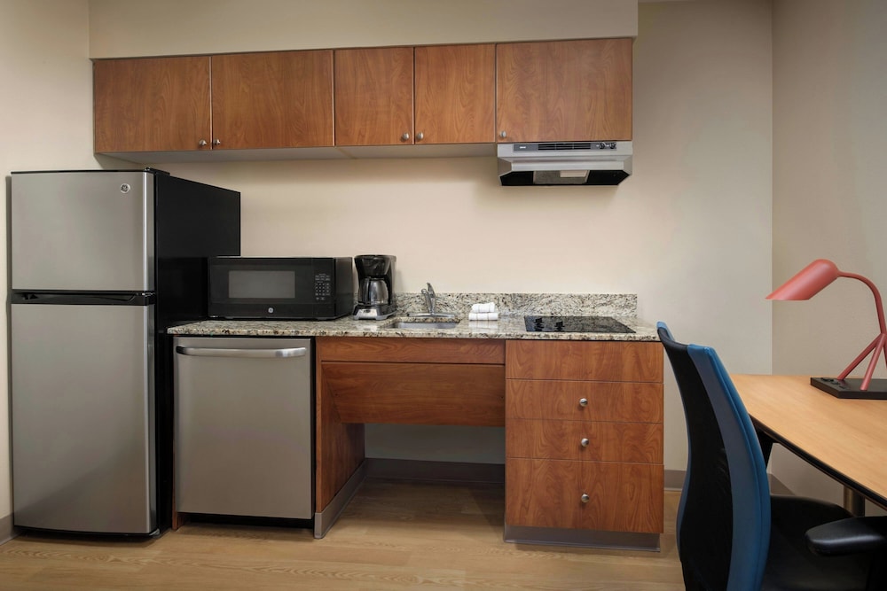 TownePlace Suites by Marriott Portland Hillsboro - photo 8