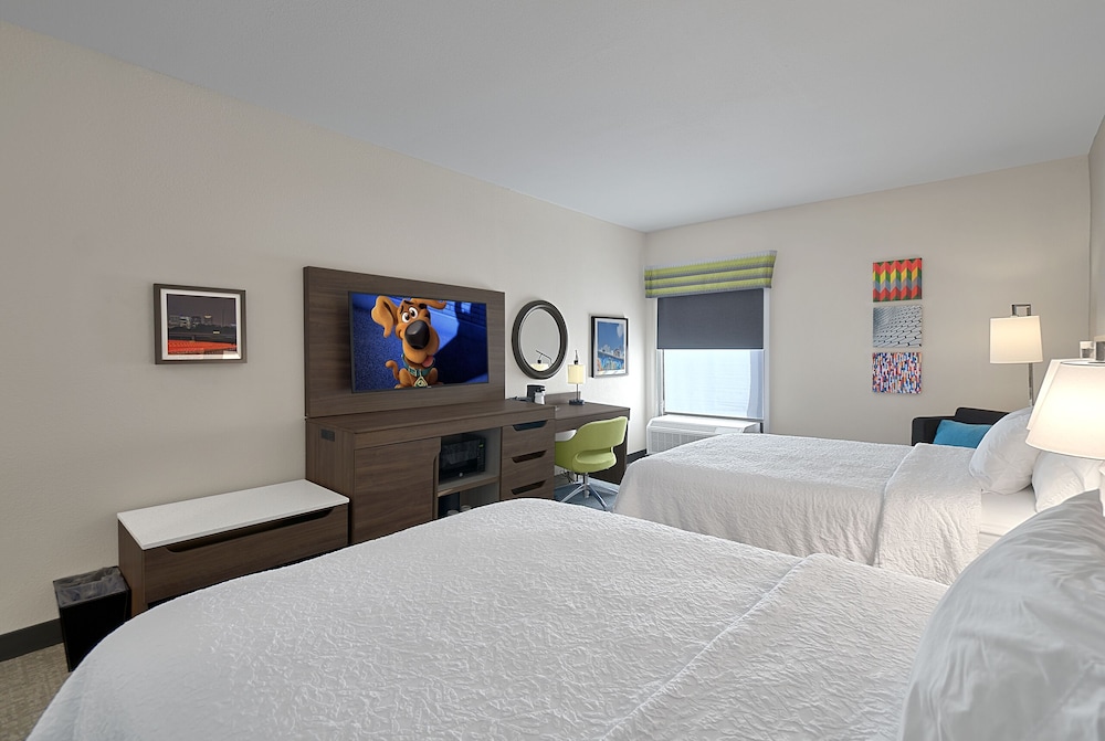 Hampton Inn & Suites Houston Cypress Station - photo 10
