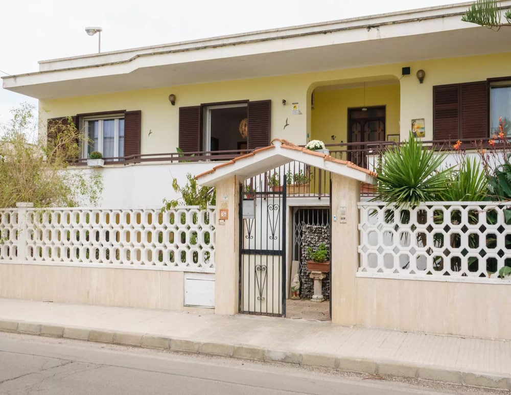 Relais Torre Chianca With Climate Parking Wi fi Panoramic Rooftop in Porto Cesareo, Italy
