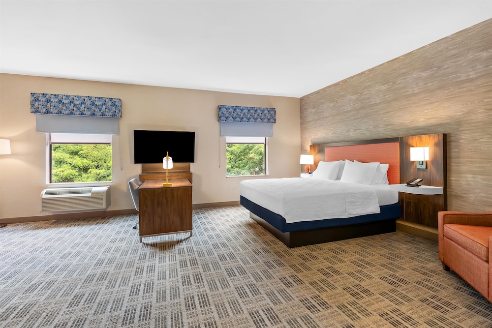 Hampton Inn & Suites Grove City - photo 7
