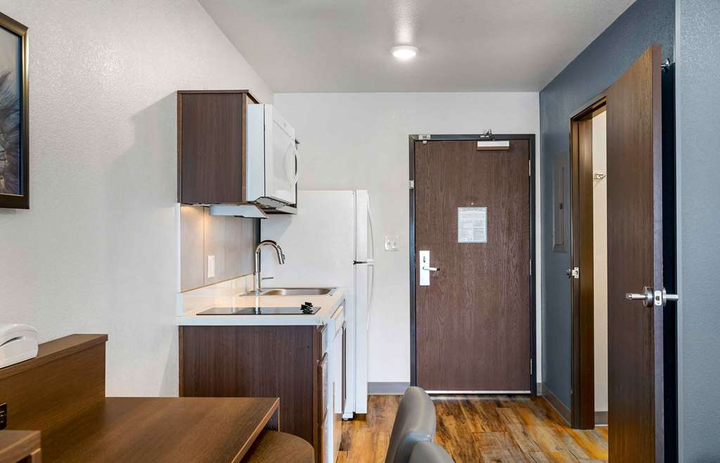 Extended Stay America Suites Boston Saugus - photo 31