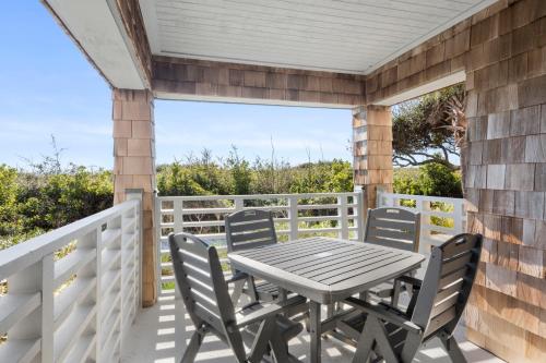 4412 Windswept Villa by Akers Ellis Rentals — 4-Star Luxury Hotel in Kiawah Island, United States