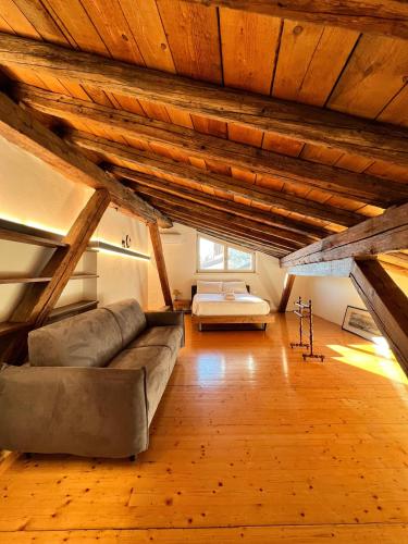 Appartamento Renee — 4-Star Luxury Hotel in Trento, Italy