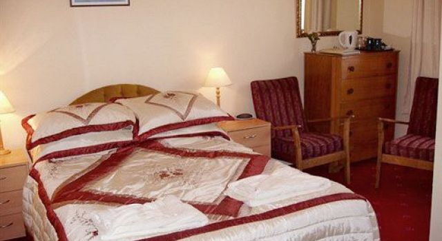 Bodlondeb Hotel in Criccieth, United Kingdom
