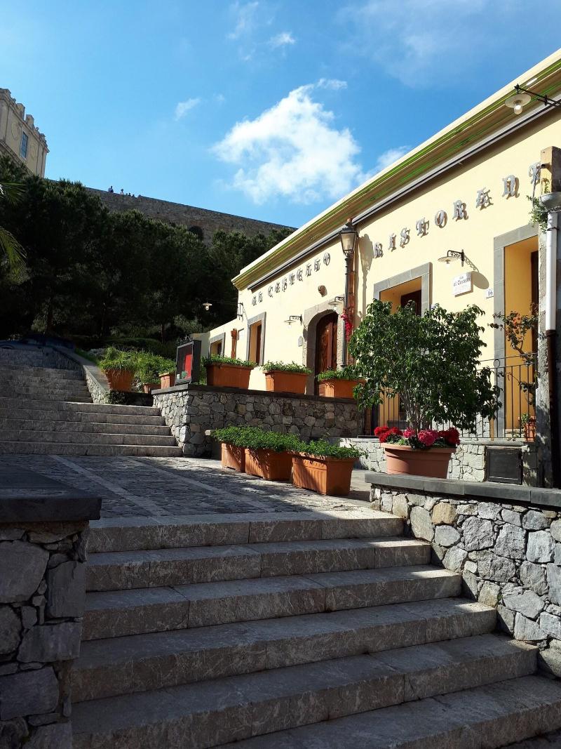 Al Castello - carbon neutral hotel in Milazzo
