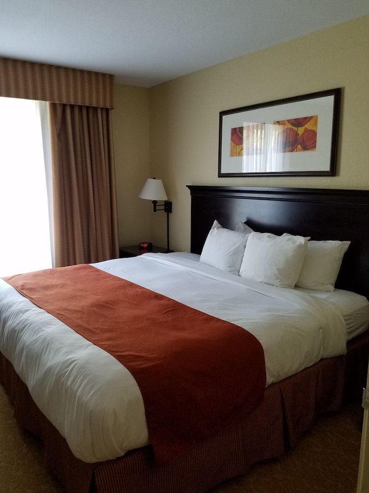 Country Inn & Suites by Radisson Lexington VA - photo 5