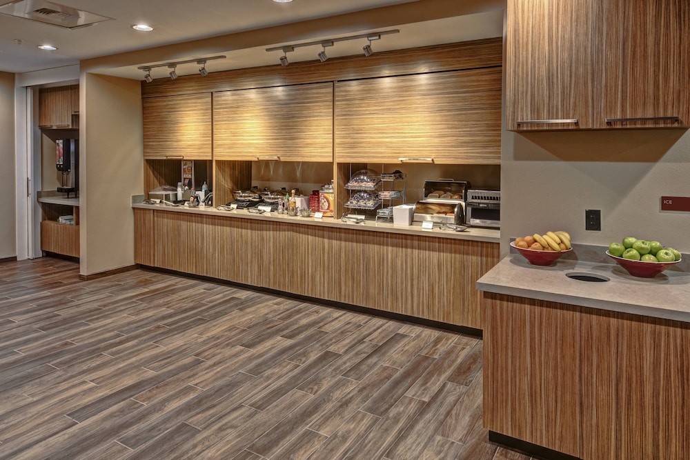 TownePlace Suites by Marriott Hot Springs - photo 15