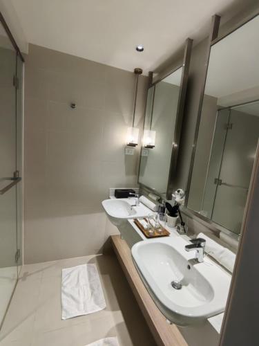 Acqua Private Residences — Manila — photo 3