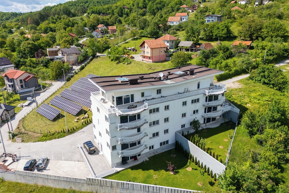 Sky Rise - carbon neutral hotel in Sarajevo