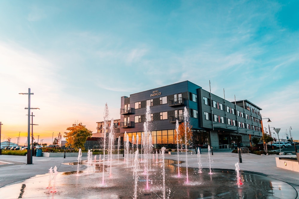 Hotel Indigo Everett Waterfront Place by IHG - photo 92