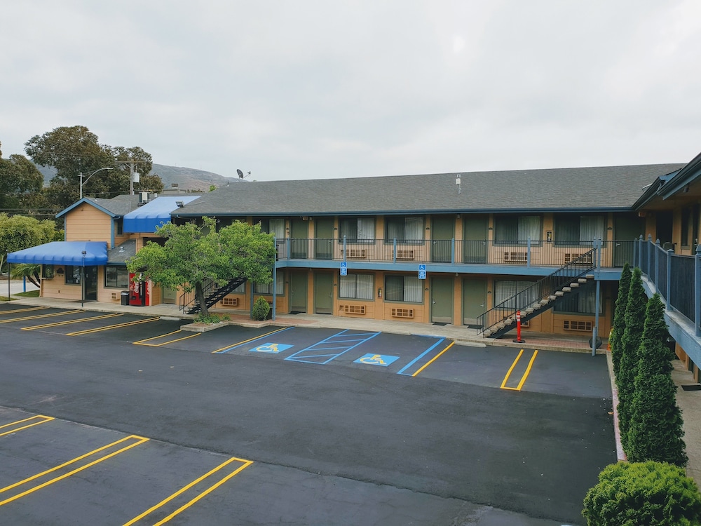 Downtown SLO Inn San Luis Obispo - photo 27