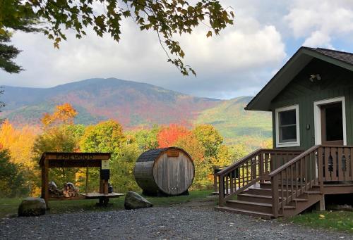 Algonquin Mountain Chalet — 4-Star Luxury Hotel in Wilmington, United States